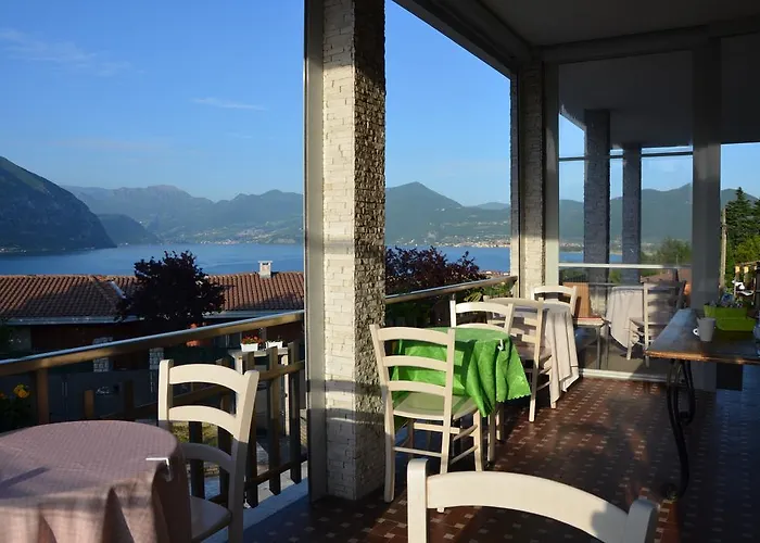 住宿加早餐酒店 伊塞奥全景住宿加早餐旅馆 4*